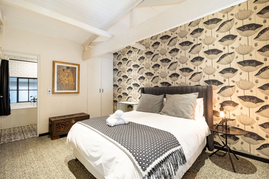 6 Bedroom Property for Sale in Cape Town City Centre Western Cape